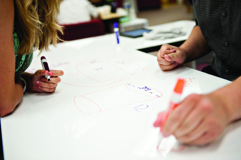 3M DEF3X2 سطح للمسح الجاف بعد ذلك - فيلم أبيض - 1 / حزمة