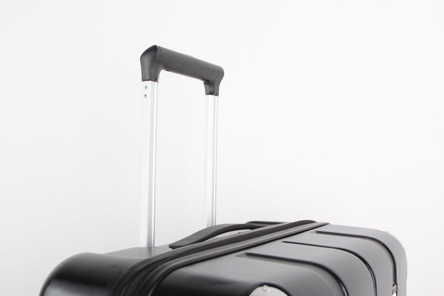 حقيبة ترولي Original®-Mambo متوفرة في قطعة واحدة خفيفة الوزن مع عجلات دوارة وقفل TSA من الجانب الصلب