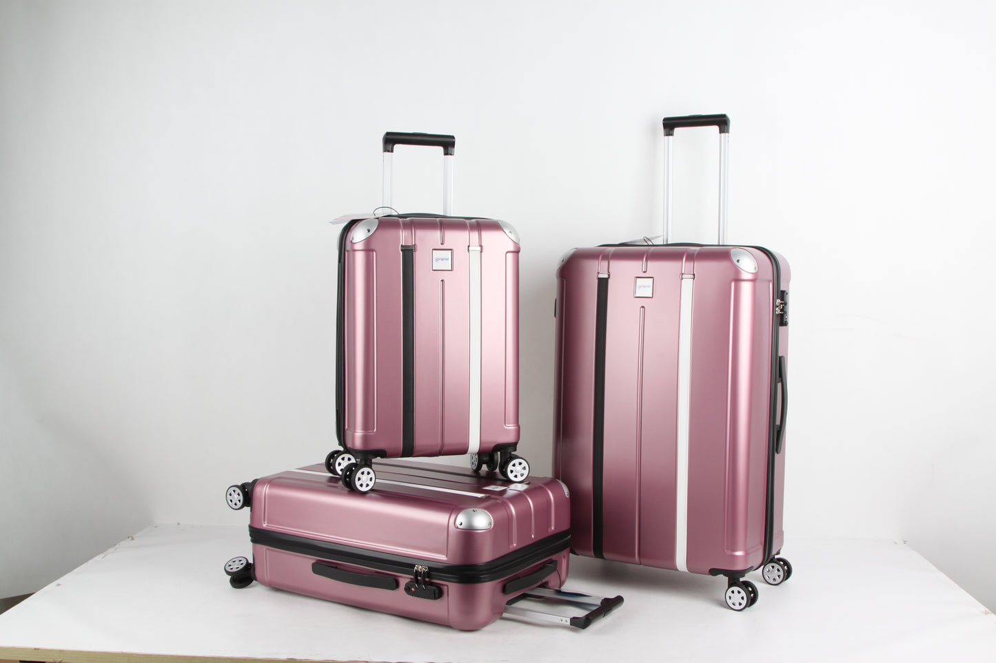 مجموعة حقائب عربة Original®-Mambo/3 مقاس 20 بوصة/24 بوصة/28 بوصة خفيفة الوزن مع عجلات دوارة وقفل TSA من الجانب الصلب