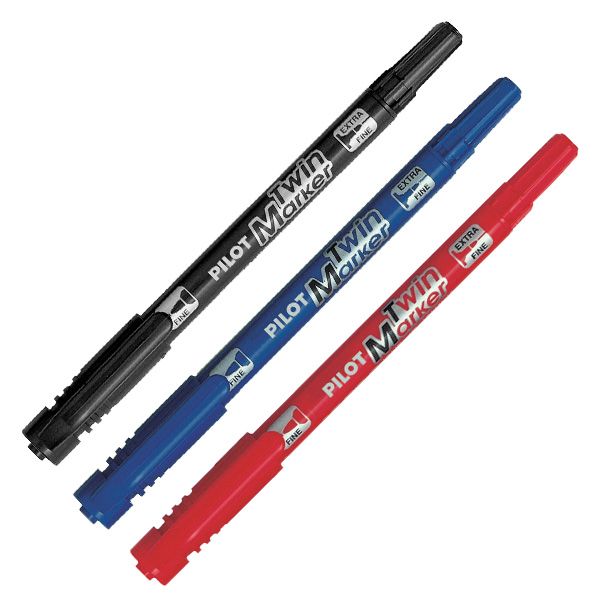 قلم حبر جاف بايلوت برأس فضي