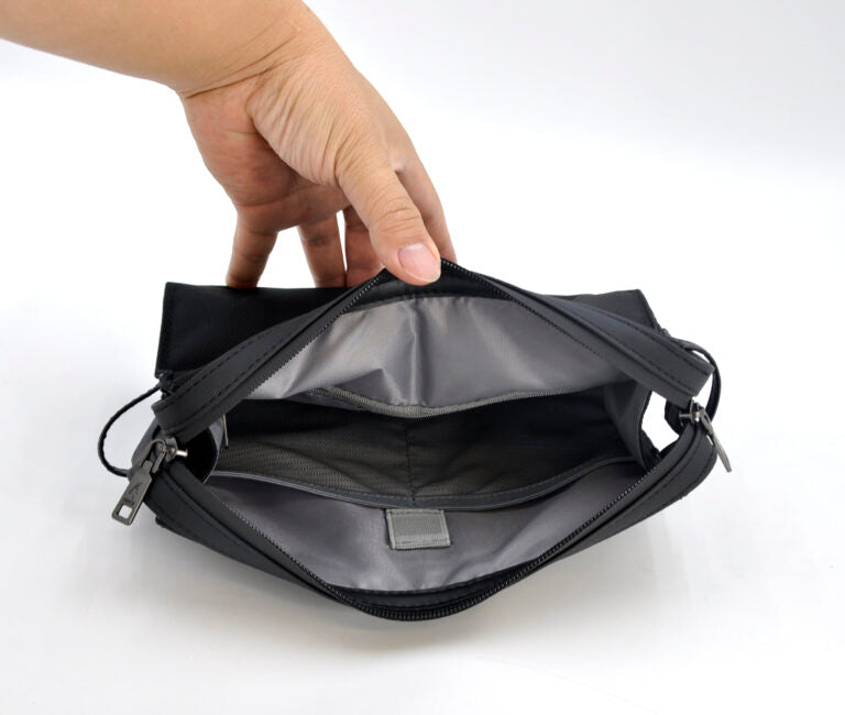 O Clutch Pouch Elegant Evening Pouch